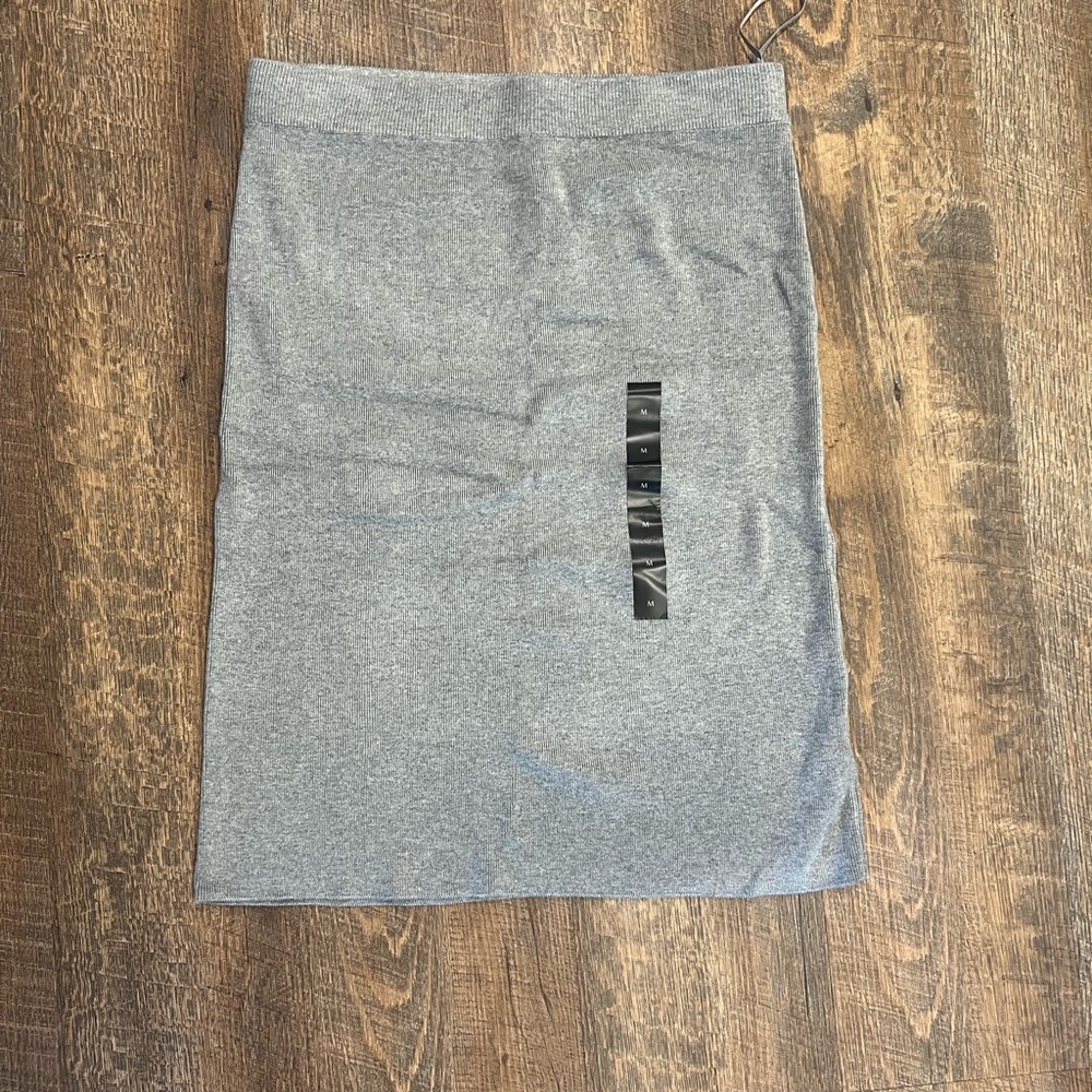 Banana Republic Heather Gray Knit Pencil Skirt